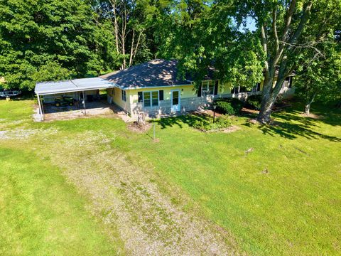 Tiny photo for 9857 Highway 45, Flora, IL 62839 (MLS # 12685197)