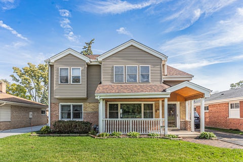Photo of 8307 N Washington Street, Niles, IL 60714 (MLS # 12790746)