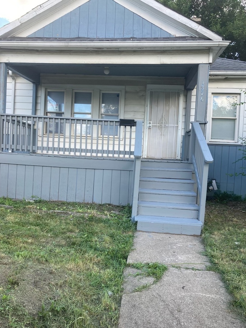 1326 Shields Avenue