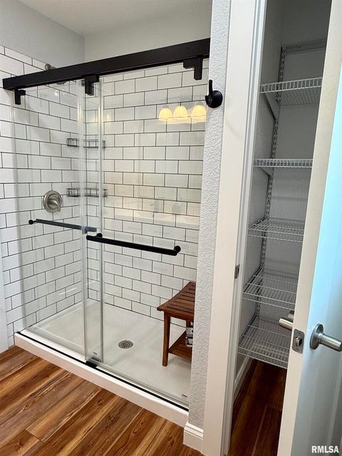 Tiny photo for 744 AIRPORT Road, Metropolis, IL 62960 (MLS # EB459927)