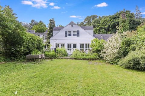 A home in Barrington Hills