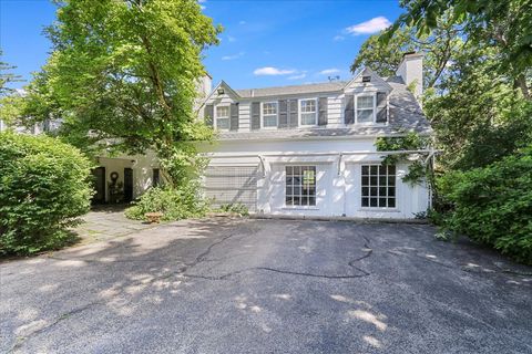 A home in Barrington Hills