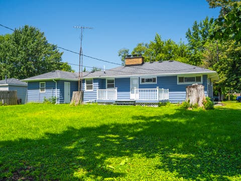 Tiny photo for 2301 Sweetbriar Street, Crest Hill, IL 60403 (MLS # 12742926)