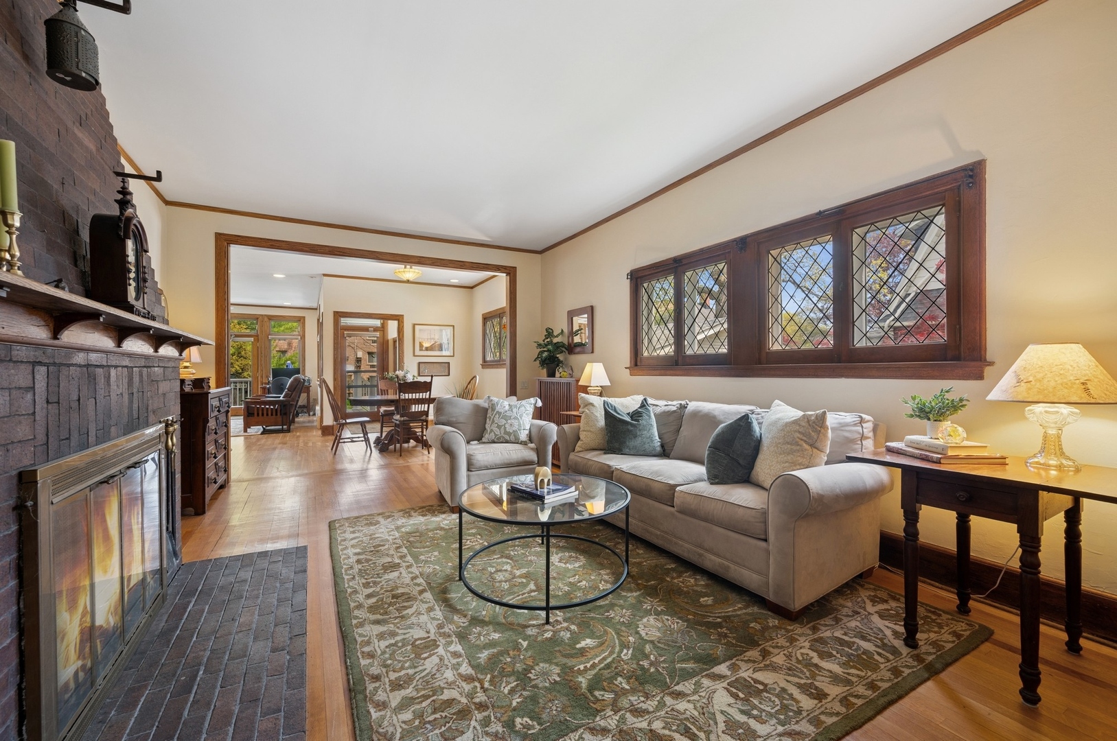 811 South Boulevard