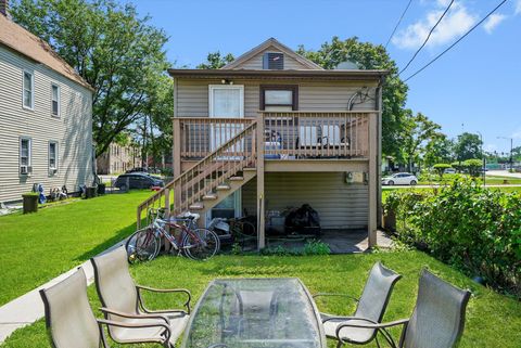Tiny photo for 142 W Swann Street, Chicago, IL 60609 (MLS # 12451826)