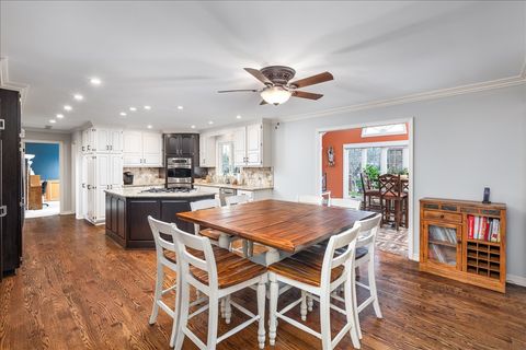 Tiny photo for 1576 Pine Lake Drive, Naperville, IL 60564 (MLS # 12601962)