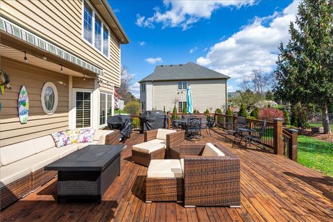 Tiny photo for 1576 Pine Lake Drive, Naperville, IL 60564 (MLS # 12601962)