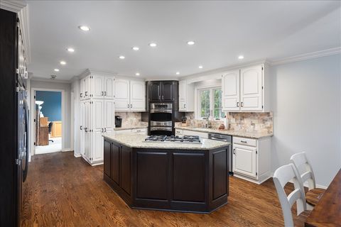 Tiny photo for 1576 Pine Lake Drive, Naperville, IL 60564 (MLS # 12601962)