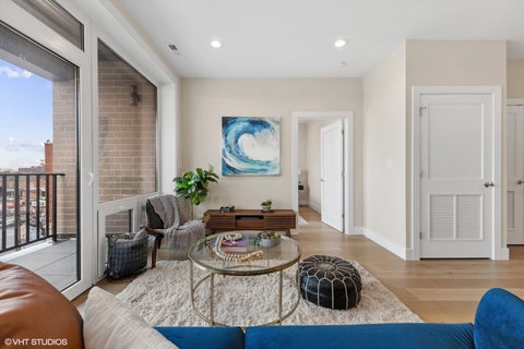 Tiny photo for 2342 W Adams Street #402, Chicago, IL 60612 (MLS # 12774742)