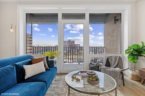 Tiny photo for 2342 W Adams Street #402, Chicago, IL 60612 (MLS # 12774742)