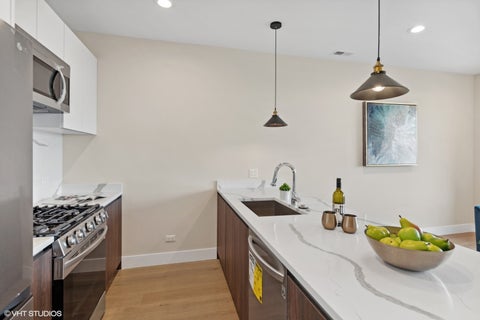 Tiny photo for 2342 W Adams Street #402, Chicago, IL 60612 (MLS # 12774742)