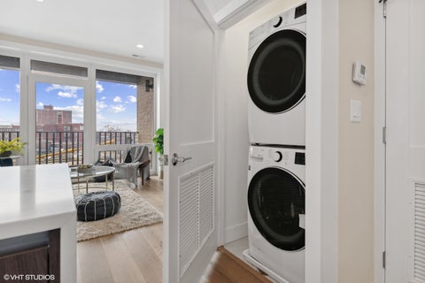 Tiny photo for 2342 W Adams Street #402, Chicago, IL 60612 (MLS # 12774742)