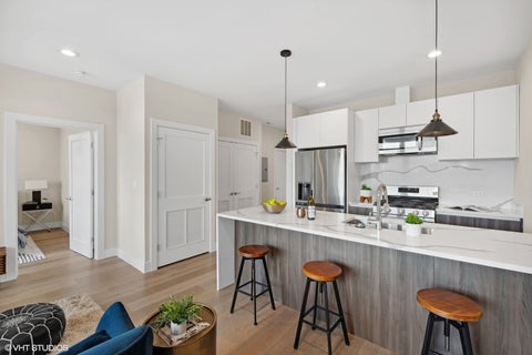 Tiny photo for 2342 W Adams Street #402, Chicago, IL 60612 (MLS # 12774742)