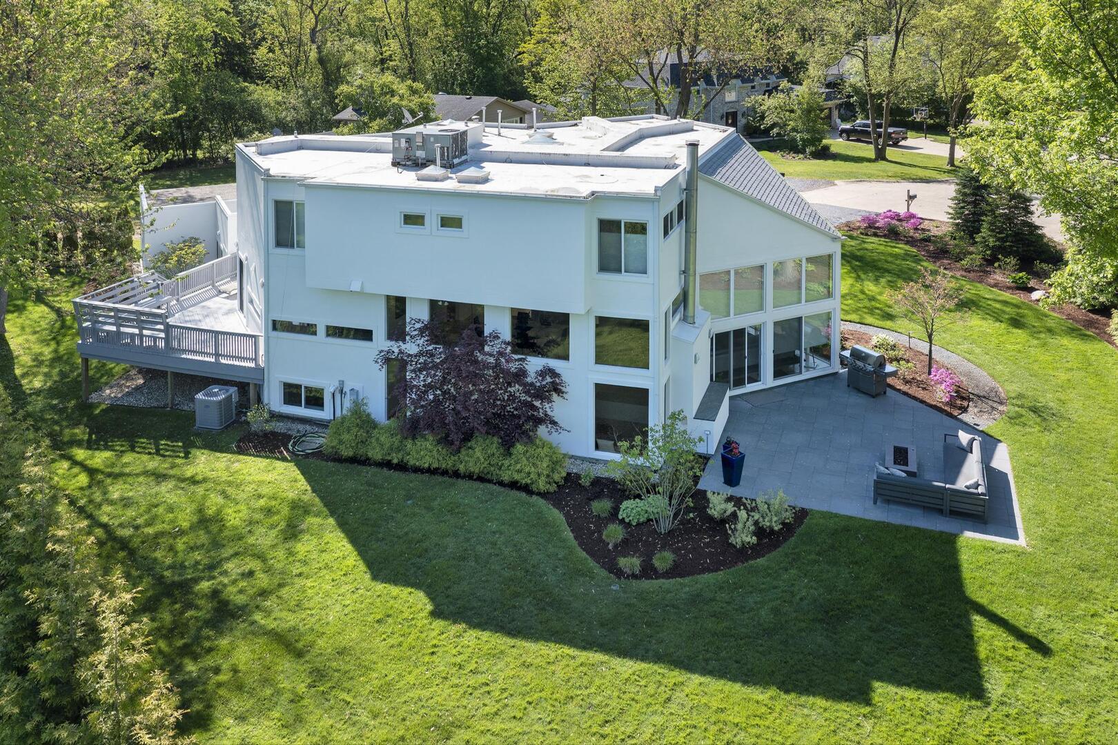 870 Woodbine Road