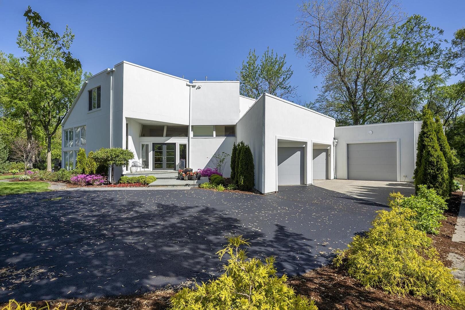 870 Woodbine Road