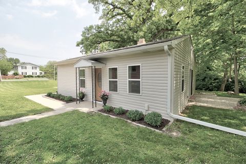416 E MAIN Street Yorkville IL 60560