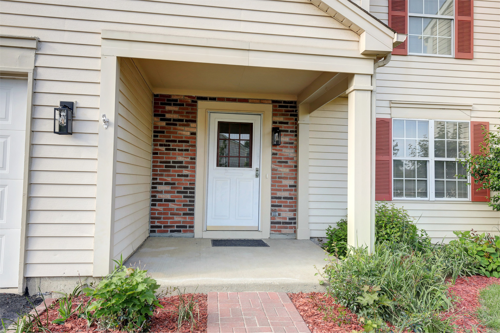 1161 REGENT Drive 0