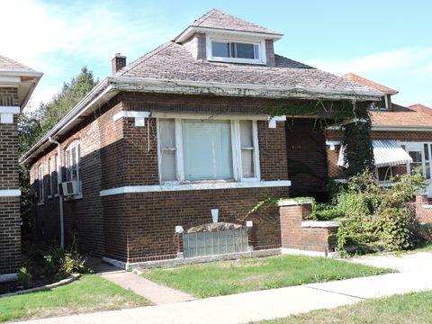 A home in CHICAGO