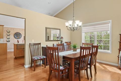 Tiny photo for 8 Briarwood Lane, Rock Island, IL 61201 (MLS # 12624026)