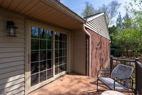 Tiny photo for 8 Briarwood Lane, Rock Island, IL 61201 (MLS # 12624026)