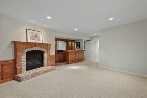 Tiny photo for 8 Briarwood Lane, Rock Island, IL 61201 (MLS # 12624026)