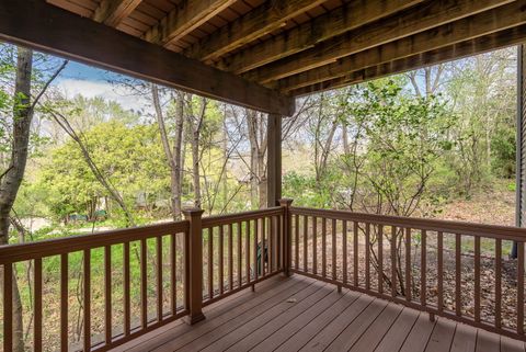 Tiny photo for 8 Briarwood Lane, Rock Island, IL 61201 (MLS # 12624026)