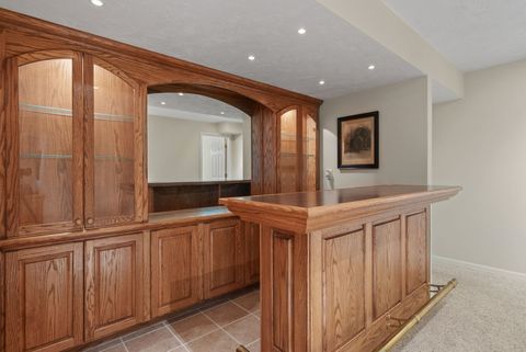 Tiny photo for 8 Briarwood Lane, Rock Island, IL 61201 (MLS # 12624026)