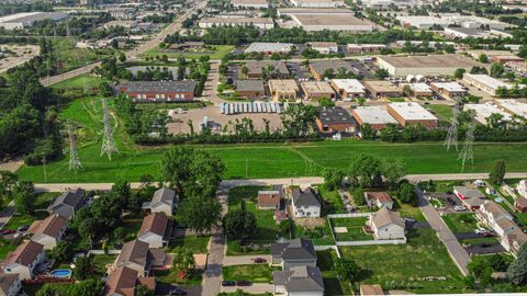 Tiny photo for 25W277 Doris Avenue, Carol Stream, IL 60188 (MLS # 12538968)