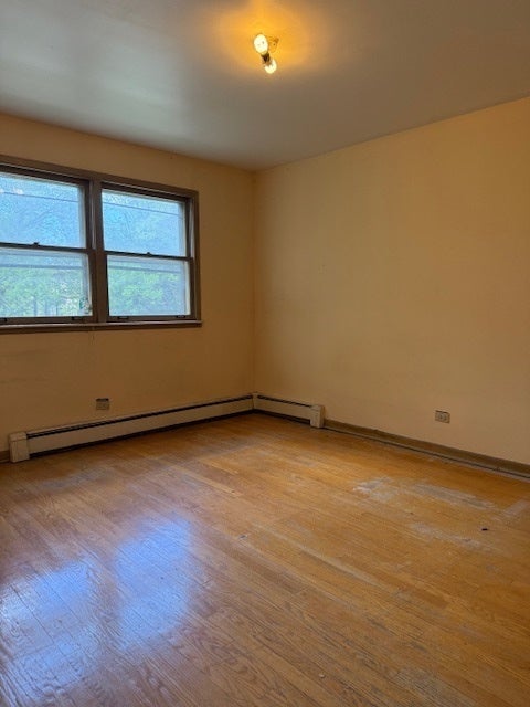 Tiny photo for 1517 W Lunt Avenue #2A, Chicago, IL 60626 (MLS # 12678378)