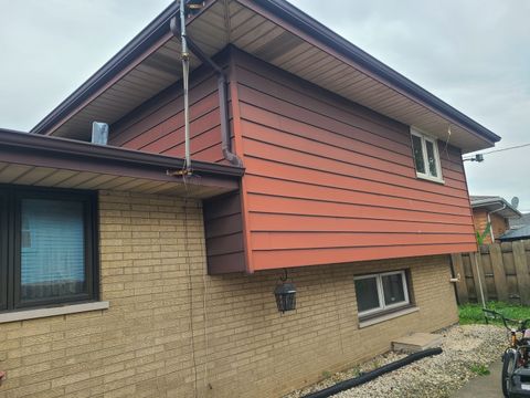 Tiny photo for 3514 170th Place, Lansing, IL 60438 (MLS # 12465397)