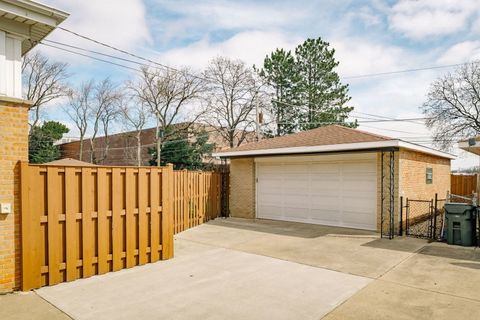 Tiny photo for 8929 National Avenue, Morton Grove, IL 60053 (MLS # 12596145)