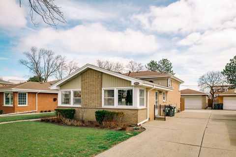 Tiny photo for 8929 National Avenue, Morton Grove, IL 60053 (MLS # 12596145)