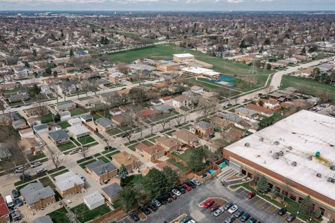 Tiny photo for 8929 National Avenue, Morton Grove, IL 60053 (MLS # 12596145)