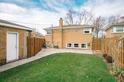 Tiny photo for 8929 National Avenue, Morton Grove, IL 60053 (MLS # 12596145)
