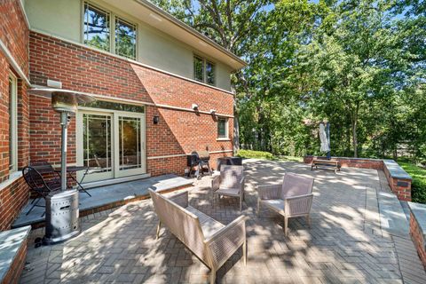 Tiny photo for 3 Elsinoor Drive, Lincolnshire, IL 60069 (MLS # 12609895)