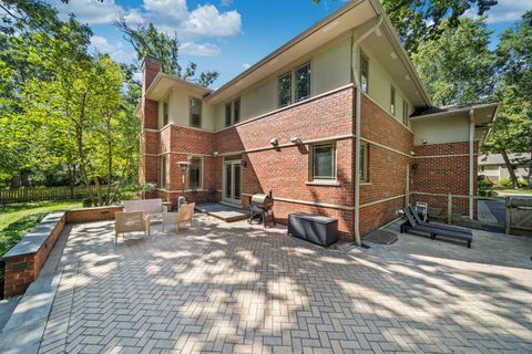 Tiny photo for 3 Elsinoor Drive, Lincolnshire, IL 60069 (MLS # 12609895)