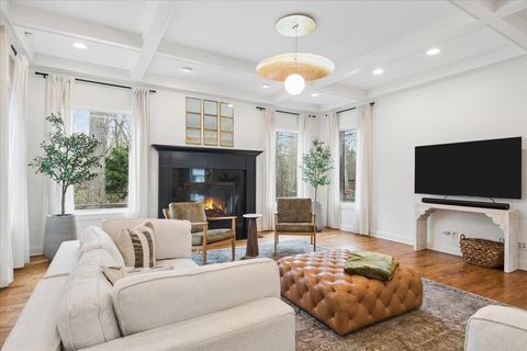 Tiny photo for 3 Elsinoor Drive, Lincolnshire, IL 60069 (MLS # 12609895)