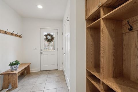 Tiny photo for 3 Elsinoor Drive, Lincolnshire, IL 60069 (MLS # 12609895)