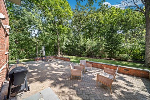 Tiny photo for 3 Elsinoor Drive, Lincolnshire, IL 60069 (MLS # 12609895)