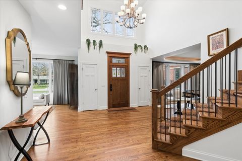 Tiny photo for 3 Elsinoor Drive, Lincolnshire, IL 60069 (MLS # 12609895)