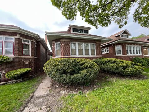 1745 E 85th Street Chicago IL 60617