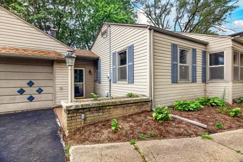 Tiny photo for 3104 Sunnyside Drive, Rockford, IL 61114 (MLS # 12763385)
