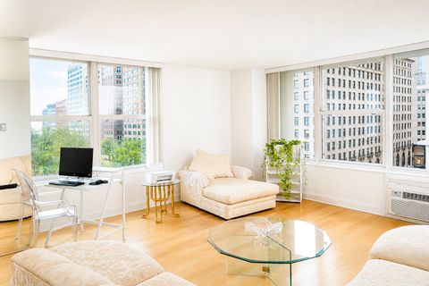 Tiny photo for 1000 N Lake Shore Drive #809, Chicago, IL 60611 (MLS # 12681153)