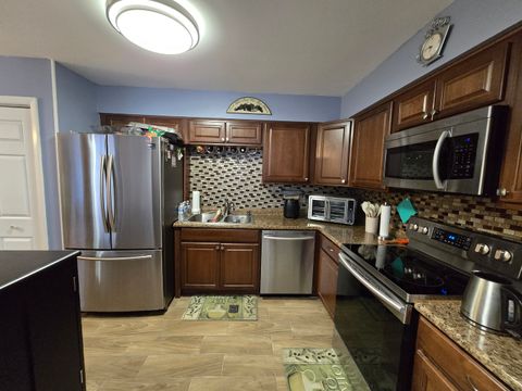 Tiny photo for 161 W ELK Trail W #263, Carol Stream, IL 60188 (MLS # 12551715)