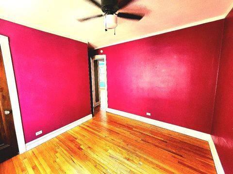 Tiny photo for 425 Wisconsin Avenue #2W, Oak Park, IL 60302 (MLS # 12425252)