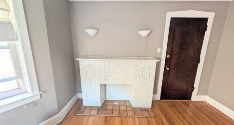 Tiny photo for 425 Wisconsin Avenue #2W, Oak Park, IL 60302 (MLS # 12425252)