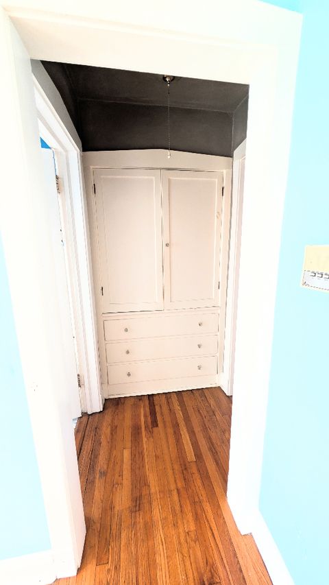 Tiny photo for 425 Wisconsin Avenue #2W, Oak Park, IL 60302 (MLS # 12425252)