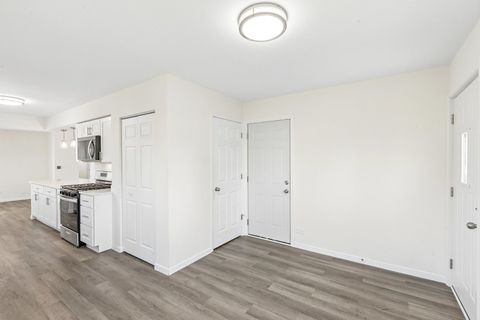 Tiny photo for 866 Clark Lane, Des Plaines, IL 60016 (MLS # 12643094)