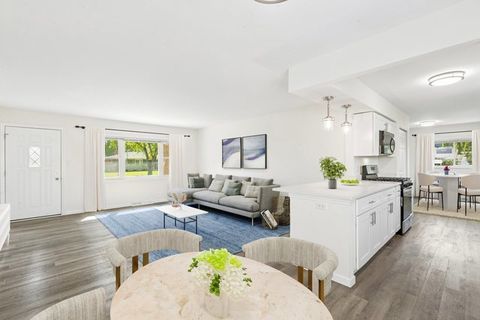 Tiny photo for 866 Clark Lane, Des Plaines, IL 60016 (MLS # 12643094)