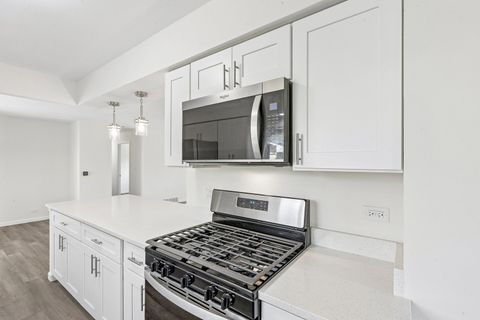 Tiny photo for 866 Clark Lane, Des Plaines, IL 60016 (MLS # 12643094)